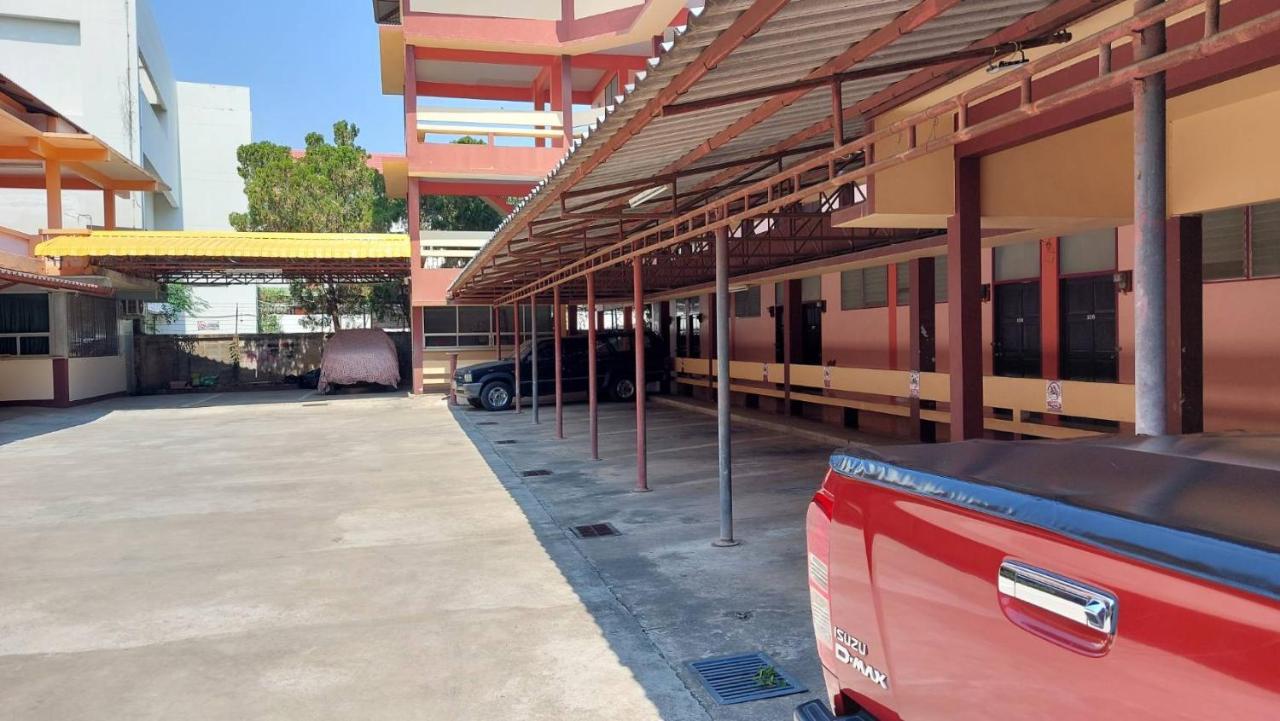 Sataya Apartment Maha Sarakham Zewnętrze zdjęcie